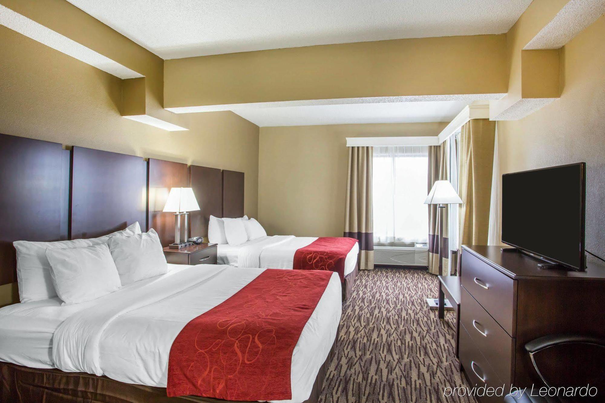 Comfort Suites Lebanon Bagian luar foto